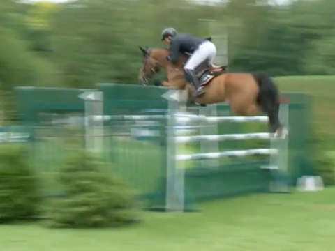Guy Williams winning the CMH.TV Hickstead Master's Trophy 2019