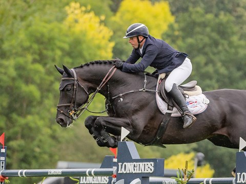 Longines King George V Gold Cup - Robert Whitaker & Vermento